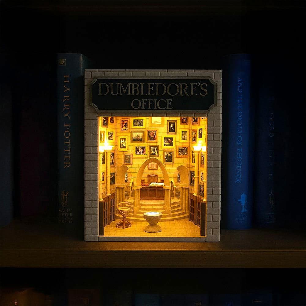Dumbledore Ofisi Kitaplık Dekoru – 1. görsel