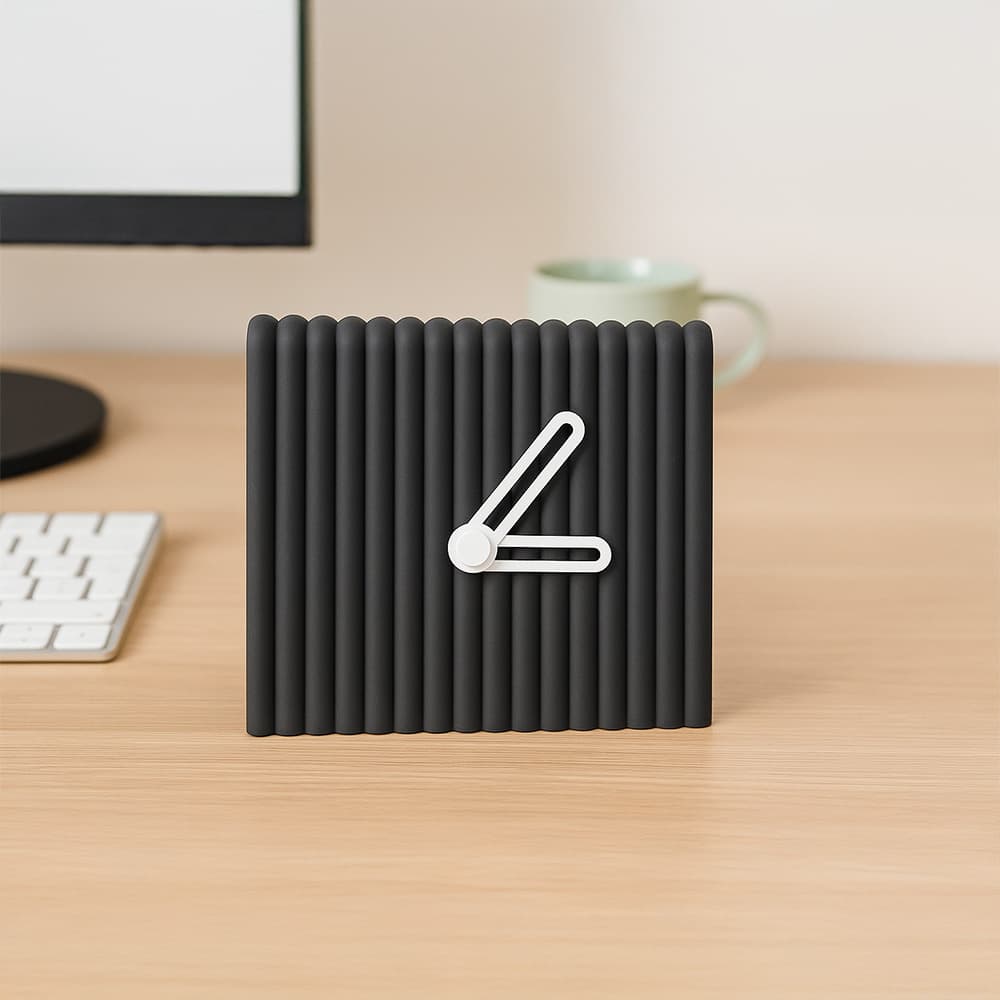 Minimalist Masa Saati